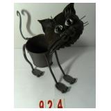 Metal Cat Bucket