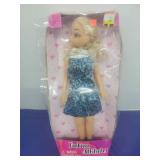 Diasy Cafï¿½ Barbie Doll