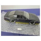 Jada Toys 1985 Chevy Camaro Die-Cast