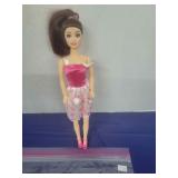 Barbie w/ cloth body