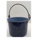 VTG BLUE AND WHITE GRANITEWARE BUCKET