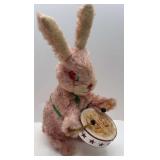 MECHANICAL RABBIT PLAYING DRUMS