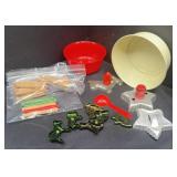 CHILDS TOY COOKIE CUTTERS