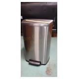 Stainless Steel Trashcan w/ Slow Shutting Lid