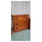 File Cabinet / Chest of Drawers 39.5 x 20.75 x 41