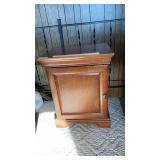 One Door Side Table Note Top has 20 x 16 x 28