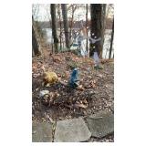 Welcome Sign and Garden Décor