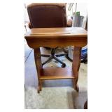 Stand Table 20 x 11 x 25.5