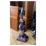 Hoover Wind Tunnel Vacuum