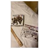Military Miniature Weapons Set and Infantry Set