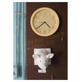 Pig String Holder Note: Has Some Hairline Cracks