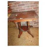 Walnut Parlor Table 28x20x28