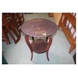 Early Parlor Table 24x29