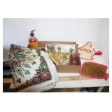 Dispenser, Place Mats, Knobs, etc.