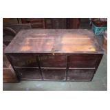 Primitive Blanket Box 48x24x26.5