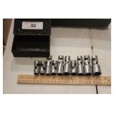 Snap-On Swivel Sockets