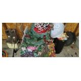 Christmas Wreathes & Wreathes