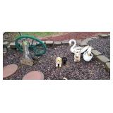 Plastic Planters, Garden Statues, Driftwood