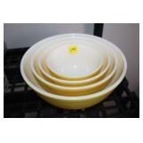 Rare Pyrex Yellow Nesting Bowls