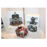 2 Christmas Houses