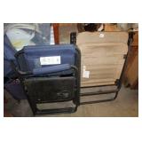 2 Folding Chairs