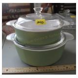 2 CorningWare Casseroles w/ Lids