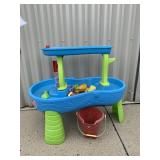 Step 2 Childs Outdoor Play Station