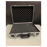 Quality Aluminum Microphone Travel Case