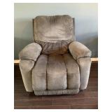 LaZboy Quality Power Recliner-6 Months Old