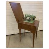 Vintage Singer Sewing Machine with Cabinet