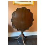 Antique Mahogany Tilting Top Table