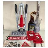 Double Lever Wine Bottle Corker, Assorted Bar Item