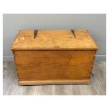 Pine Blanket Box on Casters, Dovetail Detail
