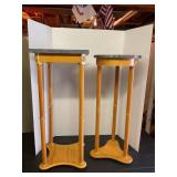 Traditional Style Square Plant Stand With Green