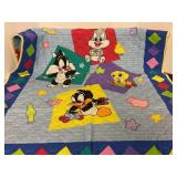 Machine stitched Loony Toons baby Quilt
