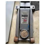 Pittsburgh 4 Ton Jack working good