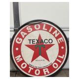 Texaco Repo 30 inch round. Is peeling at top