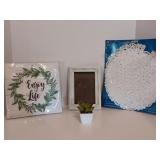 Lovely White Home Decoration Lot With New Wall