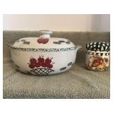 Vintage casserole dish with lid & apple jar decor