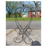 Beautiful Heart Shaped Metal Plant Hanger
