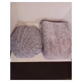 Two Piece Lavender Fitted Twin Sheet and Plush