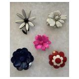 Vintage Flower Pins 5