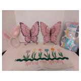 Cute Spring/ Easter Items with 4 Spring Table