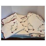 Beautiful Queen Quilt and 2 Pillow Shams.  Quilt