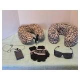 Two Travel Neck Pillows, Personal PA Sound