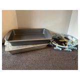 Baking pans & clothes hanger