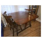 Vintage drop leaf table with 2 chairs  30'T 36'W