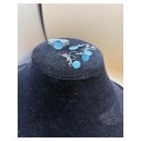 Turquoise Lue fashion earrings with matching
