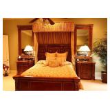 Pulaski 8 pc Royal Collection Bedroom Set++
