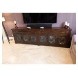 Hooker Roslyn County Credenza